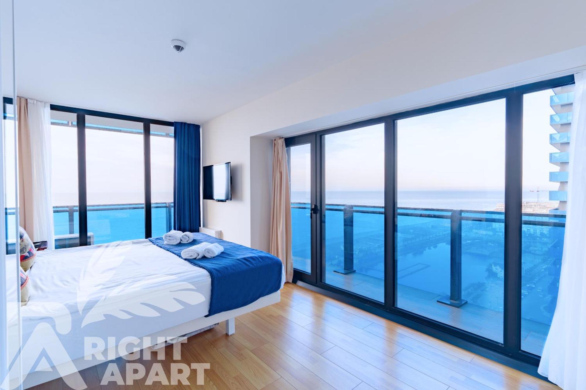 Orbi City Hotel Sea View Batoumi Extérieur photo