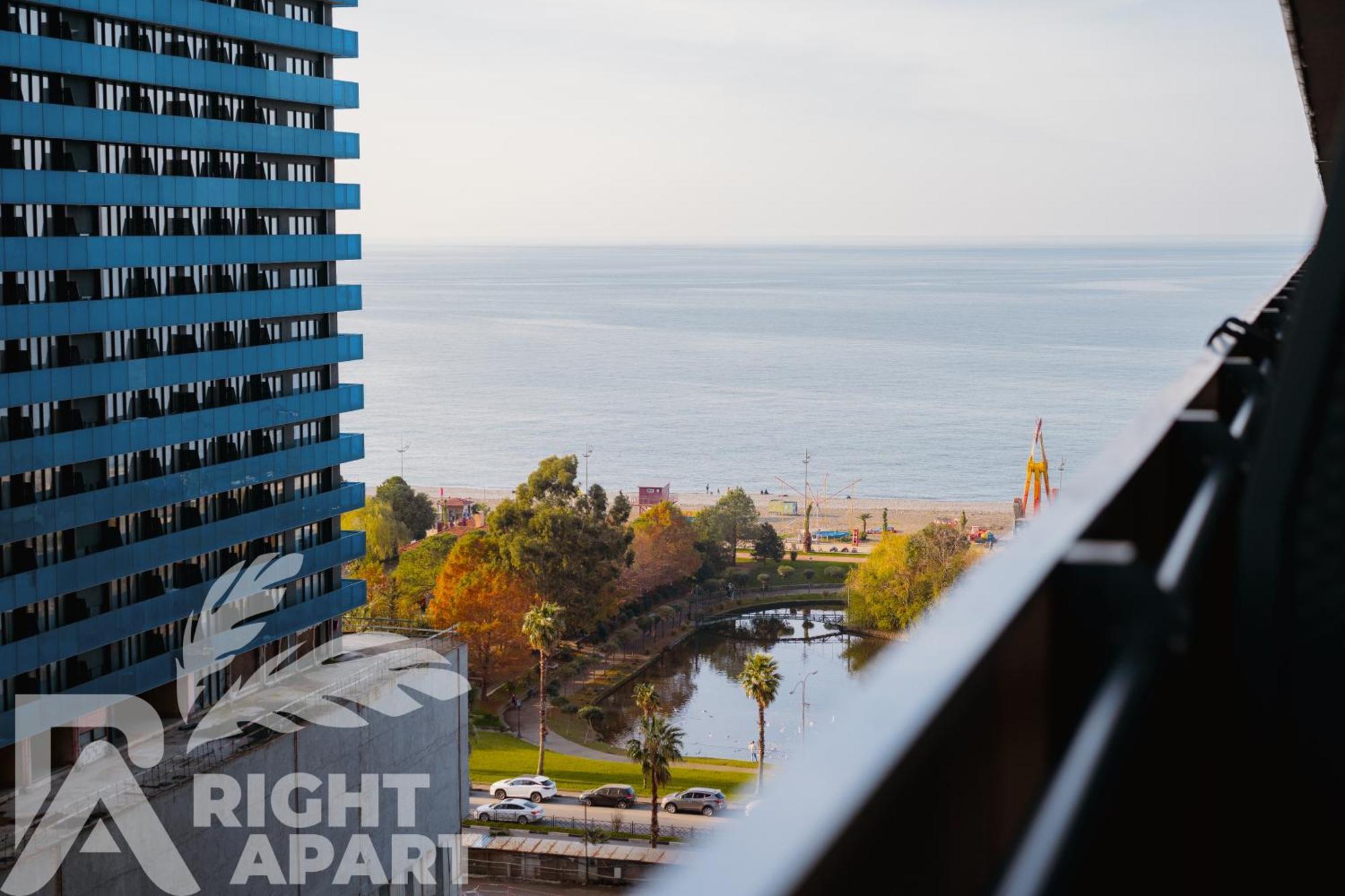 Orbi City Hotel Sea View Batoumi Extérieur photo